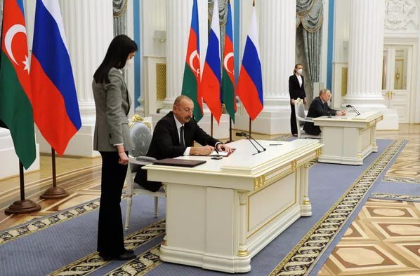 İlham Əliyev - Vladimir Putin: Yüksək səviyyədə görüşlər FOTOLARDA - foto 11