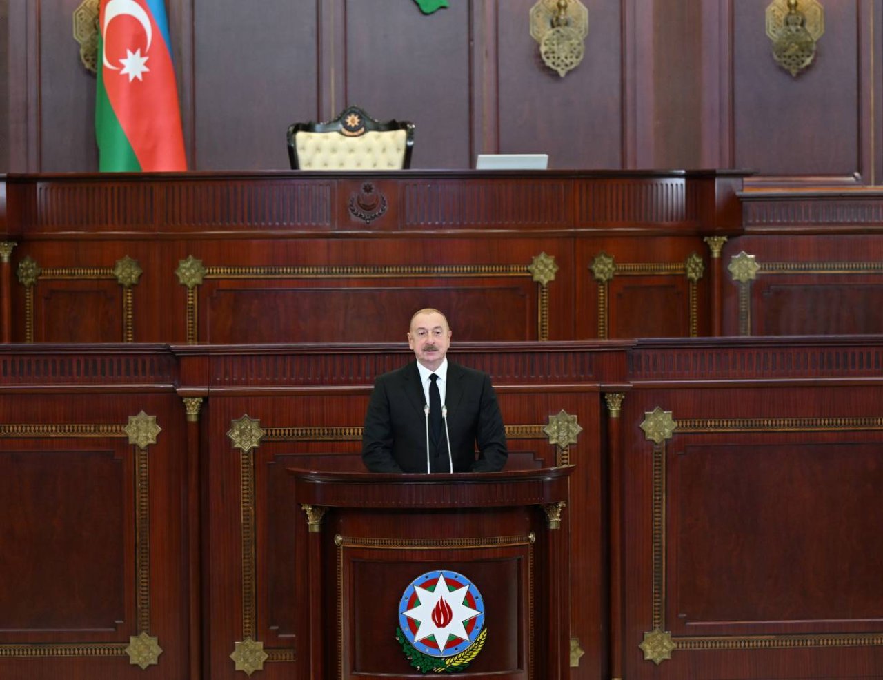 Prezident yeddinci çağırış Milli Məclisin ilk iclasında iştirak edib - FOTO/VİDEO - foto 15