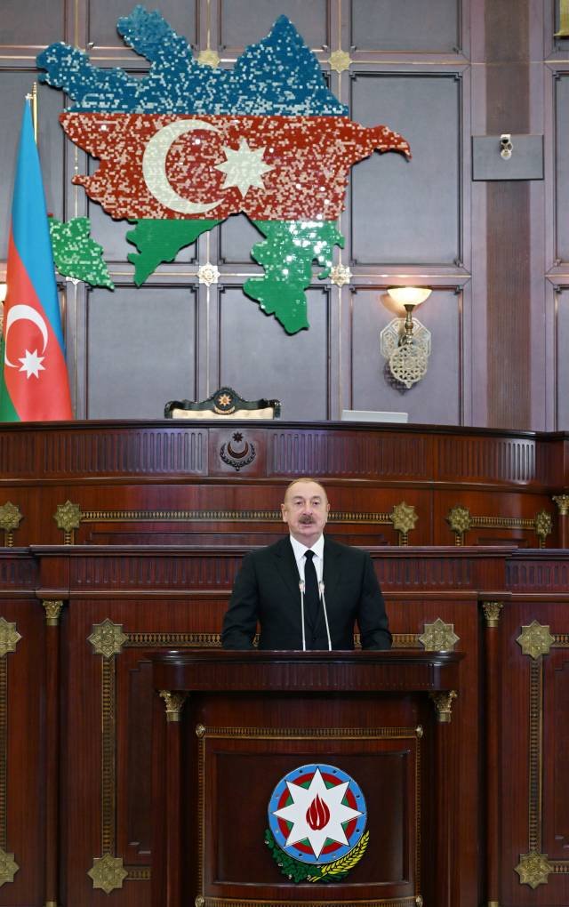 Prezident yeddinci çağırış Milli Məclisin ilk iclasında iştirak edib - FOTO/VİDEO - foto 5