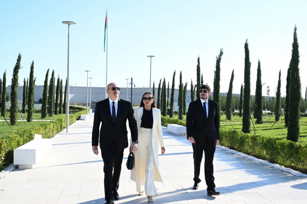 Prezident Bakıda Zəfər parkının açılışında - FOTO/VİDEO - foto 8