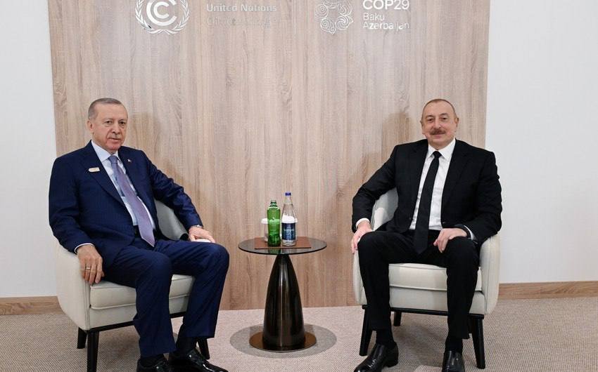 İlham Əliyev Türkiyə Prezidenti ilə GÖRÜŞÜB - FOTO - foto 1