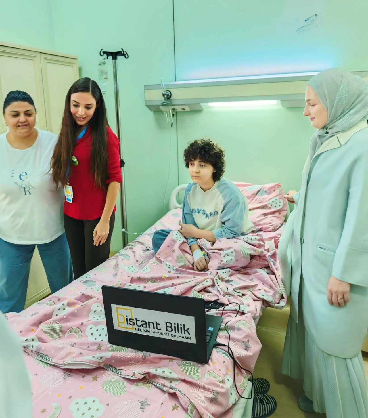 Leyla Əliyeva Uşaq Onkologiya Klinikasında - FOTO - foto 5