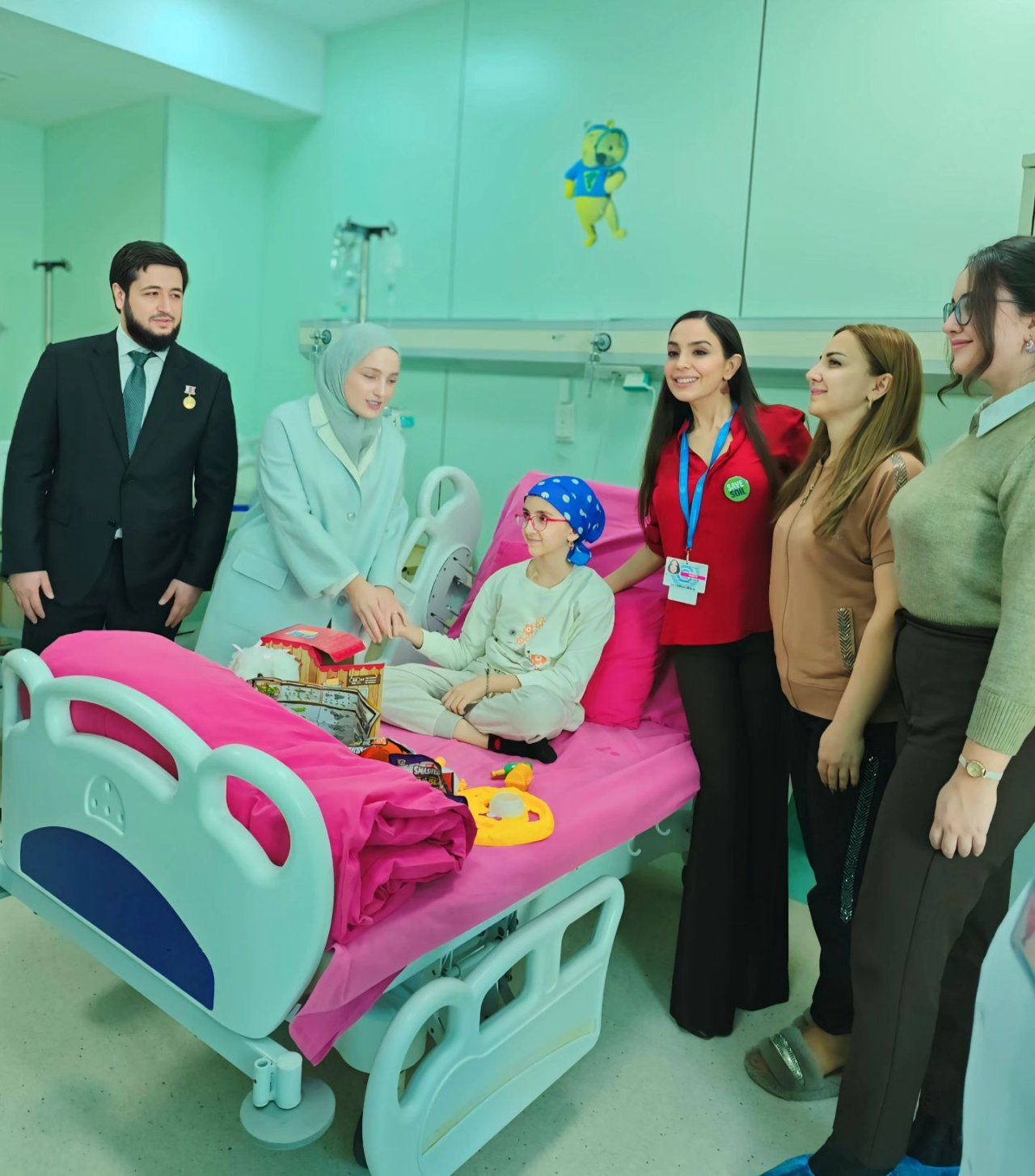Leyla Əliyeva Uşaq Onkologiya Klinikasında - FOTO - foto 9