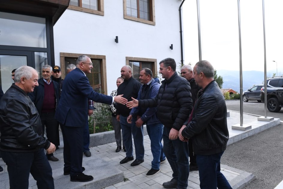 Laçında keçmiş məcburi köçkünlərin müraciətləri dinlənildi - FOTO - foto 5