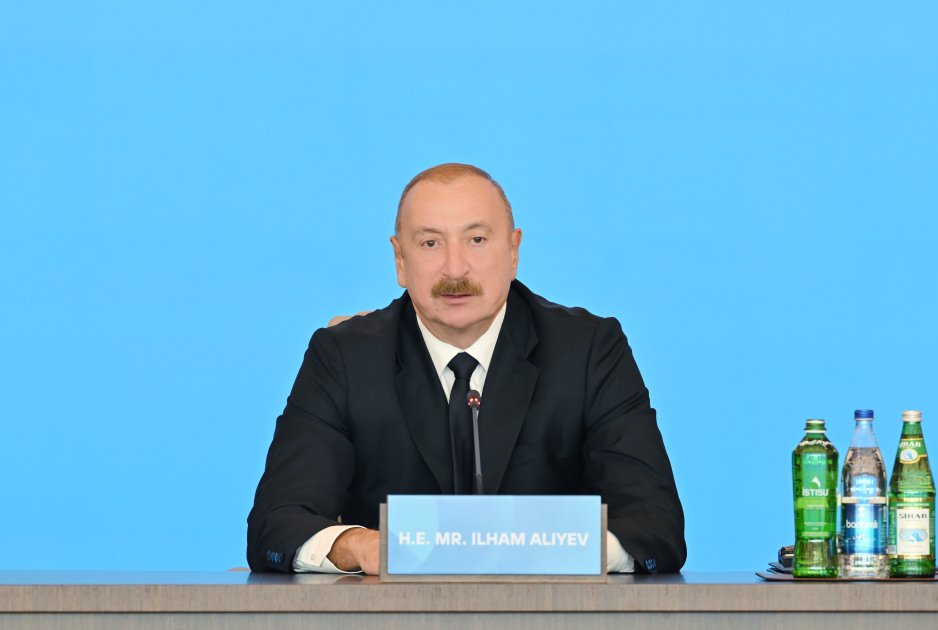 İlham Əliyev VII Ümumdünya Mədəniyyətlərarası Dialoq Forumunun açılışında çıxış edib – FOTO/VİDEO - foto 3
