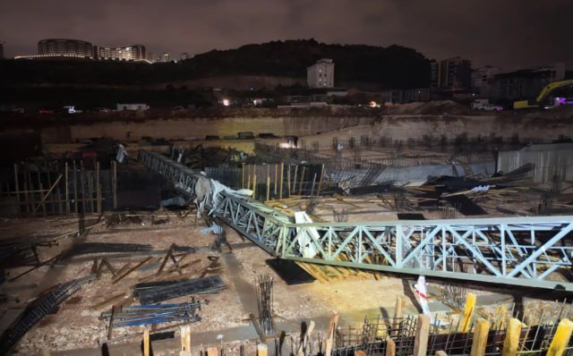 Antalyanın Kəpəz rayonunda görünməmiş fəlakət: 5 ölü, 1 yaralı var – FOTO/VİDEO - foto 3