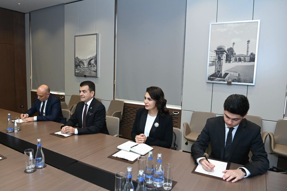 Azərbaycan ilə ICESCO arasında birgə fəaliyyətlər genişləndirilir - FOTO - foto 2