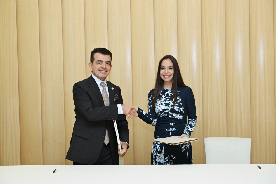 Heydər Əliyev Fondu ilə ICESCO arasında əməkdaşlığa dair növbəti saziş imzalandı - FOTO - foto 4