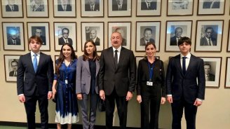 İlham Əliyev və ailə üzvləri Nyu-Yorkda – FOTO