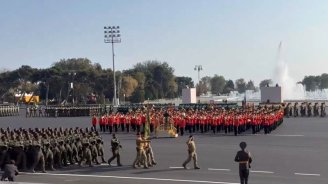 Zəfər paradında hərbçilərin yürüşü başladı – VİDEO