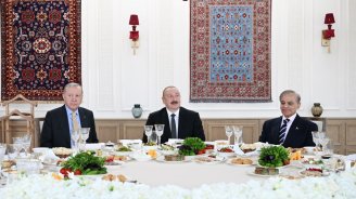 Azərbaycan, Türkiyə və Pakistan liderləri birgə nahar edib - FOTO