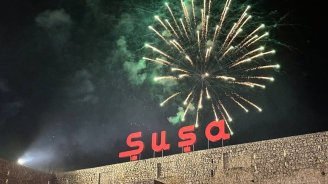 Şuşa səmasında “Zəfər atəşfəşanlığı” - VİDEO