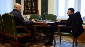 Zelenski Şmıqala Ukraynanın yeni müdafiə planını hazırlamağı TAPŞIRDI