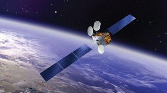 Azərbaycan orbitə "Zəfər" peyki buraxdı - İLK DƏFƏ - FOTO