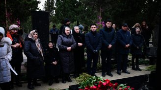 Təyyarə faciəsinin qurbanlarının xatirəsi yad edilir &ndash; FOTO