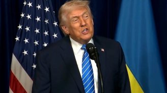 Tramp: &ldquo;Rusiya-Ukrayna münaqişəsində ərazi məsələsi hələ həll olunmayıb&rdquo; - VİDEO