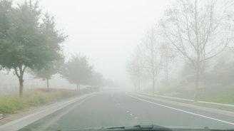 Sürücülərin NƏZƏRİNƏ: Bu yollar dumanlı olacaq, buz bağlayacaq