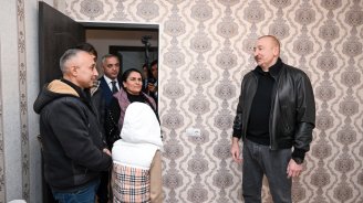 İlham Əliyev Heyvalı kəndinə köçən Abbasovlar ailəsinin EVİNDƏ - FOTO