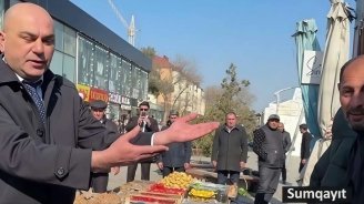 Küçə ticarəti ilə bağlı QALMAQAL - Satış üçün müəyyən edilməmiş yerlərlə bağlı siyahı var? &ndash; VİDEO