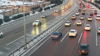 XƏBƏRDARLIQ: Aeroport şosesində yolu buz bağlayıb &ndash; FOTO