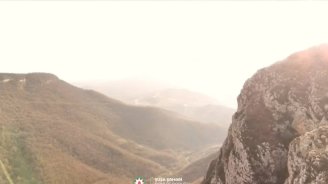 Cıdır düzündən füsunkar görüntülər - VİDEO