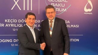 Hikmət Hacıyev Aİ-nin xüsusi nümayəndəsi ilə nələri müzakirə etdi? &ndash; FOTO