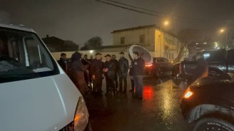 Eldar Əzizov Keşlədə sökülən evin yerinə baxış keçirdi - FOTO/VİDEO