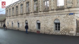 Şəkidə musiqi texnikumu qəzalı VƏZİYYƏTDƏDİR - Tarixi bina niyə BƏRPA olunmur? &ndash; FOTO