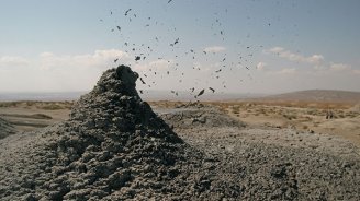 SON DƏQİQƏ! Abşeronda vulkan püskürdü &ndash; FOTO