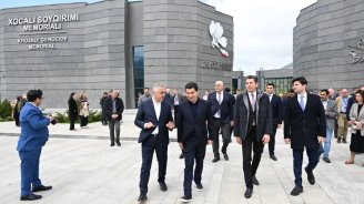 Diplomatik korpusun nümayəndələri Xocalı Soyqırımı Memorialında &ndash; FOTO