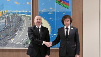 İlham Əliyev Gürcüstanın Baş naziri ilə görüşdü &ndash; FOTO