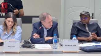 Jan-Mişel Brun Bakıda Fransa mətbuatının əsl simasını İFŞA ETDİ &ndash; FOTO