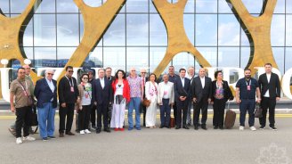 IV Şuşa Qlobal Media Forumunun iştirakçıları Füzuliyə gəliblər - FOTO/VİDEO