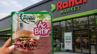 Rahat Marketdə satılan &ldquo;Pınar&rdquo; kolbasası müzakirə yaratdı: Tarix niyə silinmiş görünür?