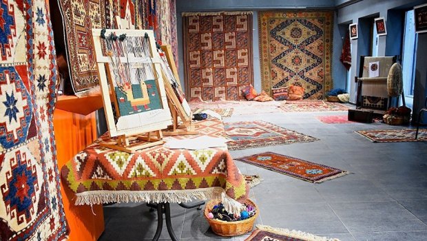 “Qurban olum” sərgisi ziyarətçilərin  yolunu  gözləyir