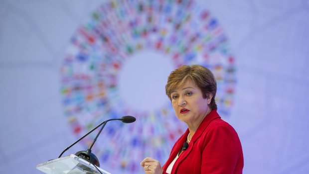 BVF: Ölkələrin borc problemini həll etmək üçün mühüm addımlar atılmalıdır