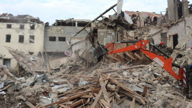 Gəncədə yaralananlardan daha biri vəfat etdi