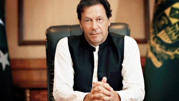 Pakistan baş naziri  Zukerberqə müraciət etdi