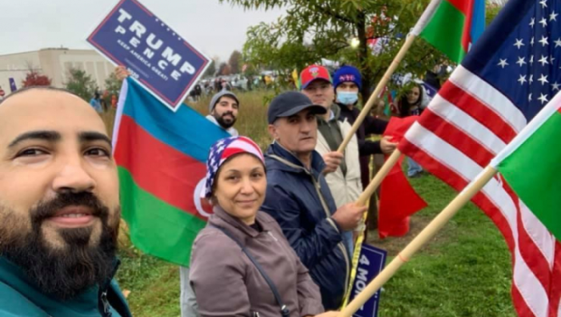 Trampın seçki kampaniyasında Gəncə terroruna etiraz edildi