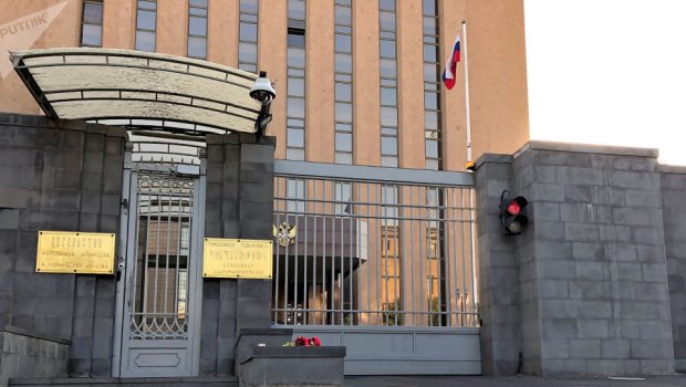 Rusiyanın Ermənistandakı Konsulluğu fəaliyyətini dayandırdı
