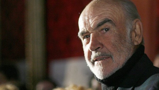 Ceyms Bond vəfat etdi