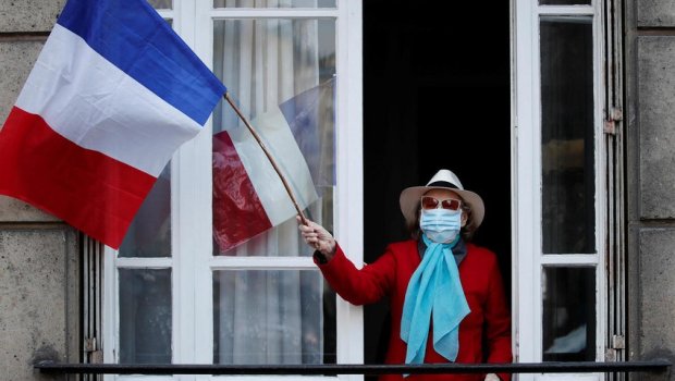 Fransada koronavirusa görə hər 30 saniyədə bir nəfər xəstəxanaya yerləşdirilir