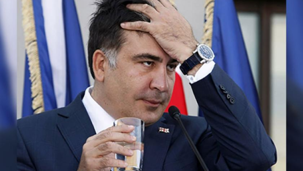 Saakaşvili COVİD-19-a yoluxdu