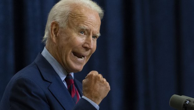 Co Bayden zəfər siqnalı verir