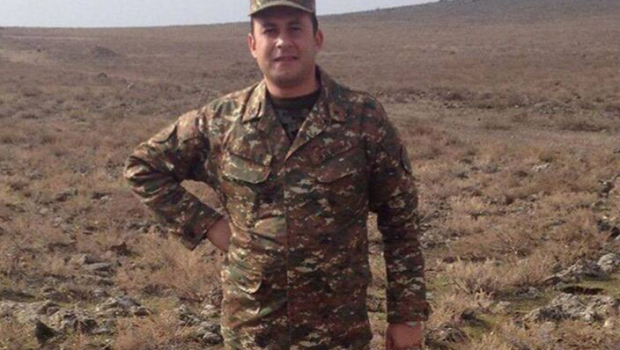 Seyran Ohanyanın oğlu Qarabağda yaralandı