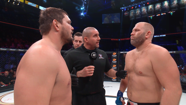 Rusiyalı döyüşçünü döydülər