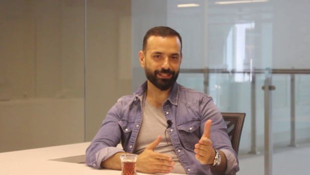 İş adamından erməni vandalizminə - ETİRAZ