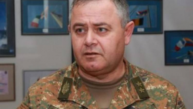 Paşinyan döyüşdən qaçan generalı vəzifəsindən azad etdi
