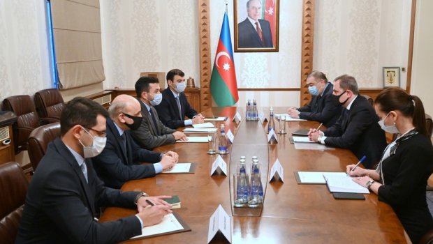 Ceyhun Bayramov Taha Ayhanla görüşdü