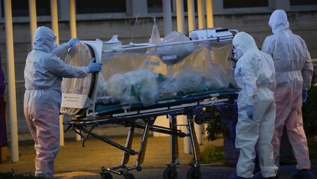 Dünyada koronavirusa yoluxanların sayı 56 milyona çatır